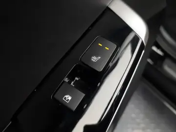 2023 Kia EV6 с пробегом 73 949 км