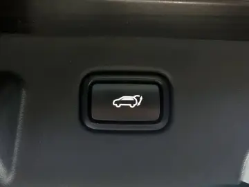 2023 Kia EV6 с пробегом 73 949 км