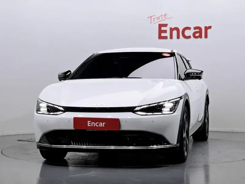 2024 Kia EV6 с пробегом 53 620 км