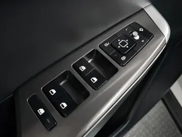2022 Kia EV6 с пробегом 25 734 км