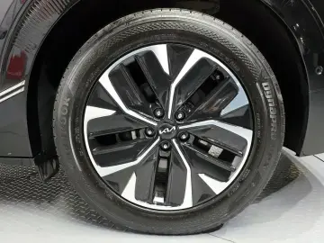 2023 Kia EV6 с пробегом 67 241 км