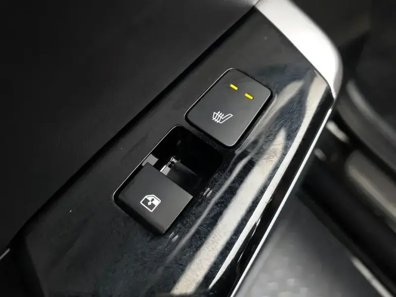 2023 Kia EV6 с пробегом 67 241 км