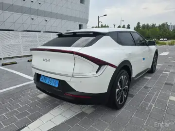 2022 Kia EV6 с пробегом 48 512 км