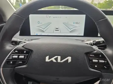 2022 Kia EV6 с пробегом 48 512 км