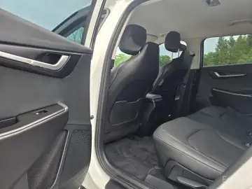 2022 Kia EV6 с пробегом 48 512 км