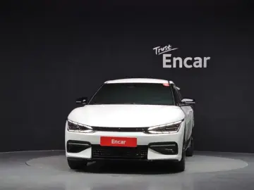 2022 Kia EV6 с пробегом 87 187 км
