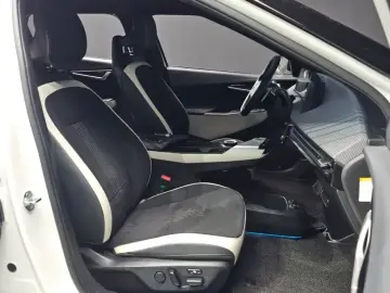 2022 Kia EV6 с пробегом 87 187 км