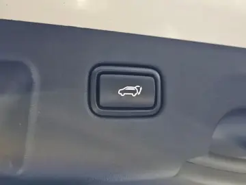 2022 Kia EV6 с пробегом 87 187 км