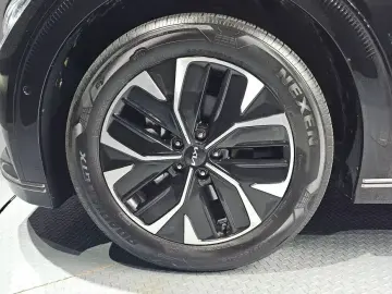 2023 Kia EV6 с пробегом 69 227 км