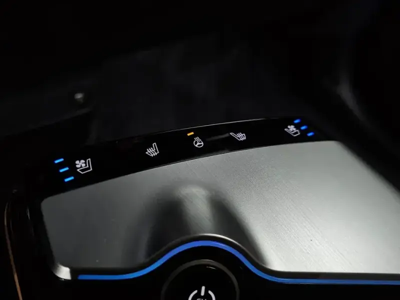 2023 Kia EV6 с пробегом 69 227 км