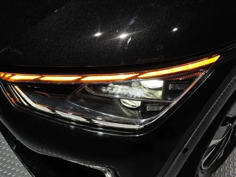 2023 Kia EV6 с пробегом 69 227 км
