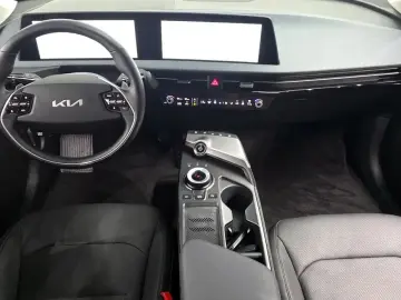 2023 Kia EV6 с пробегом 34 110 км