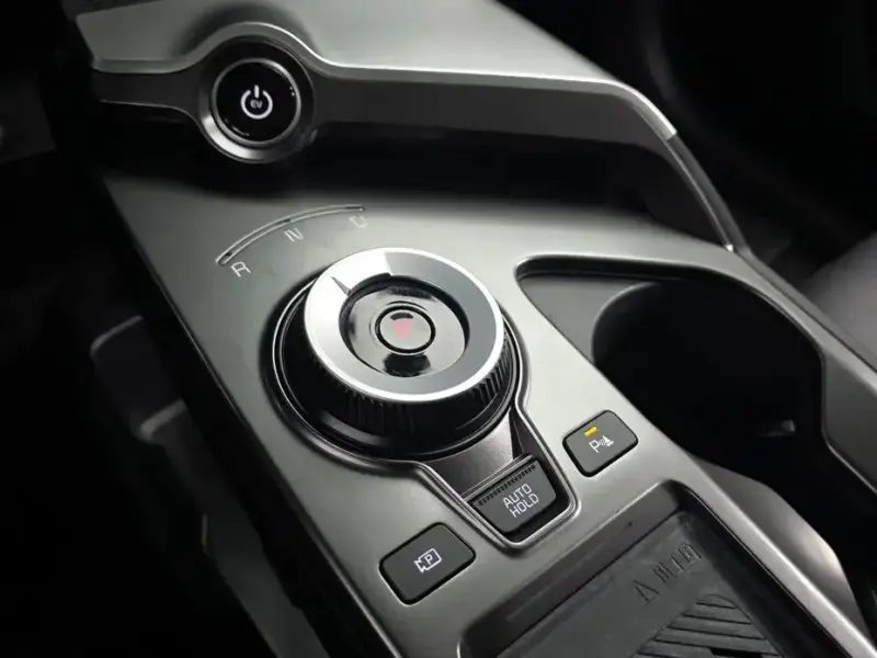 2023 Kia EV6 с пробегом 34 110 км
