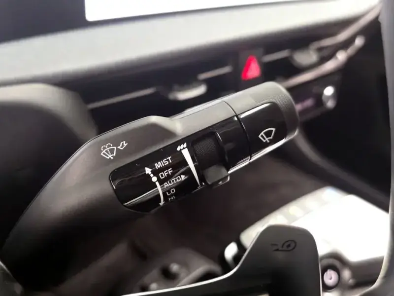 2023 Kia EV6 с пробегом 34 110 км