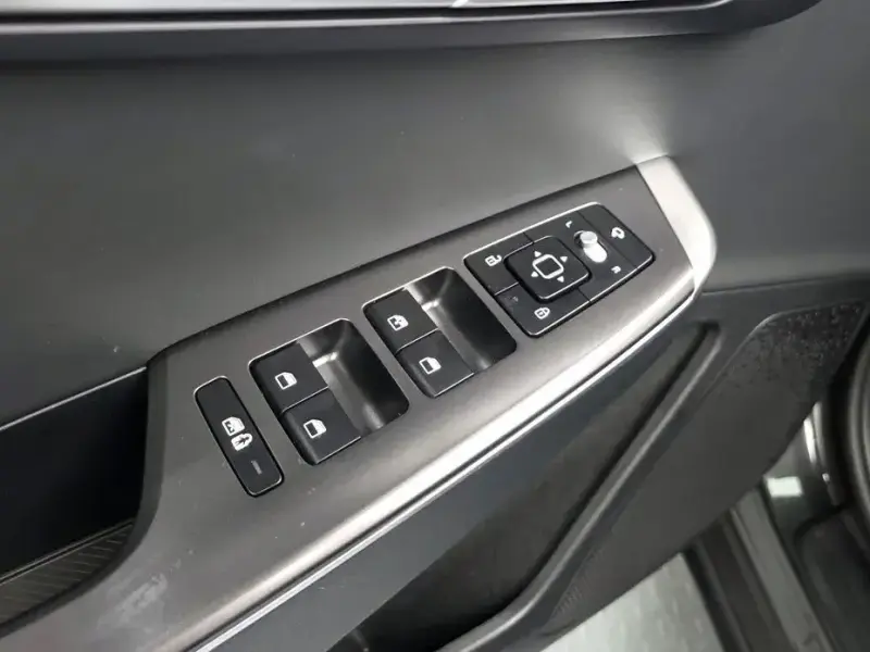2023 Kia EV6 с пробегом 34 110 км