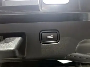 2023 Kia EV6 с пробегом 34 110 км