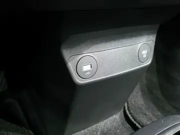 2023 Kia EV6 с пробегом 34 110 км
