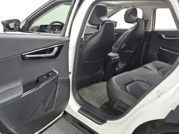 2023 Kia EV6 с пробегом 86 008 км