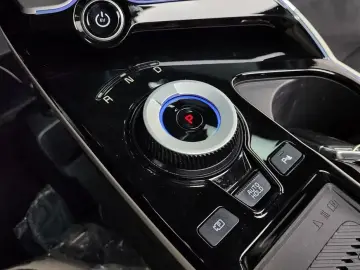 2024 Kia EV6 с пробегом 81 128 км