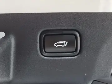 2024 Kia EV6 с пробегом 81 128 км
