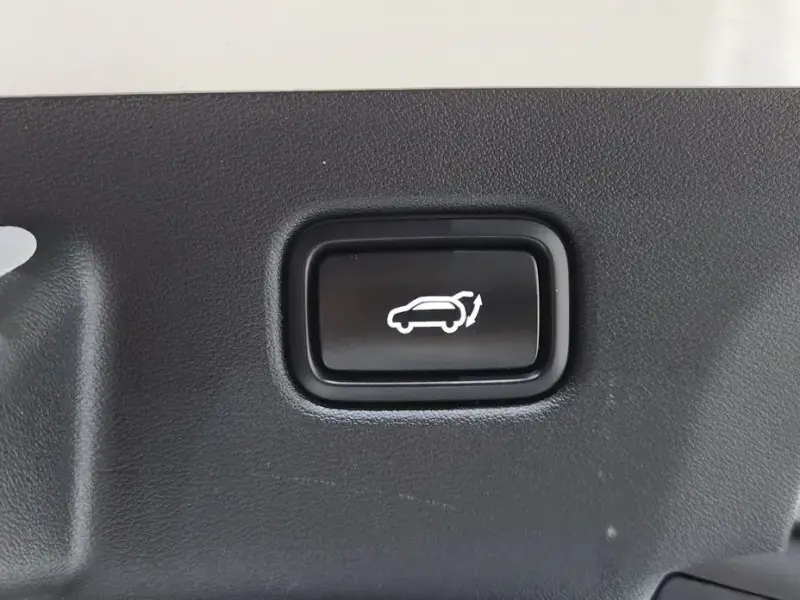 2024 Kia EV6 с пробегом 81 128 км