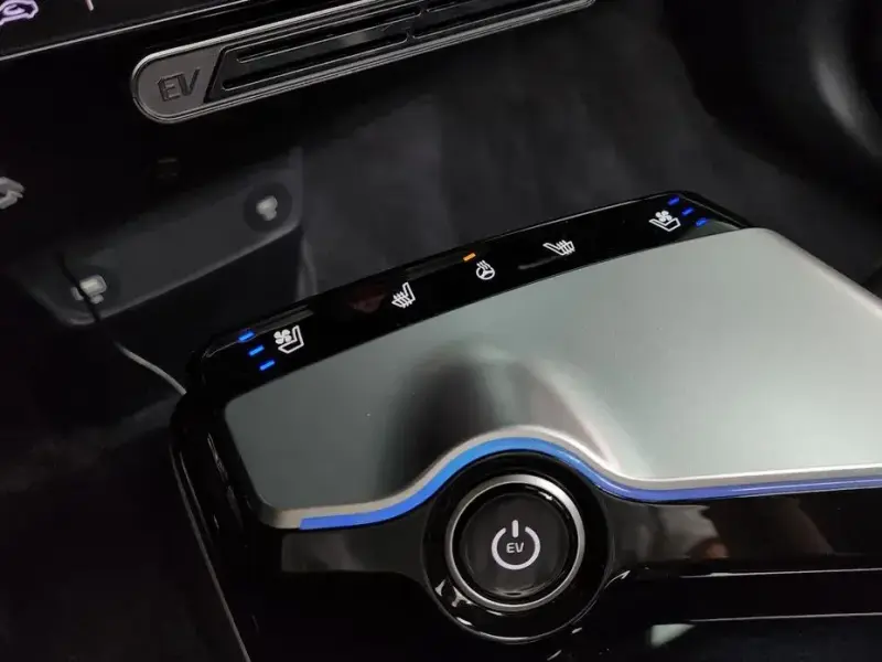 2024 Kia EV6 с пробегом 81 128 км