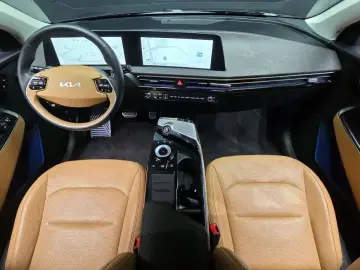 2023 Kia EV6 с пробегом 57 809 км