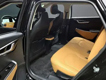 2023 Kia EV6 с пробегом 57 809 км