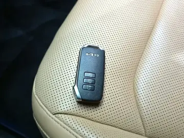 2023 Kia EV6 с пробегом 57 809 км