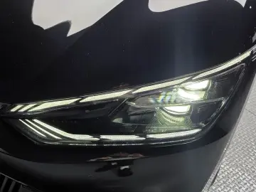 2023 Kia EV6 с пробегом 57 809 км