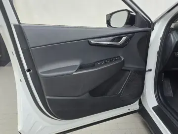 2022 Kia EV6 с пробегом 71 400 км