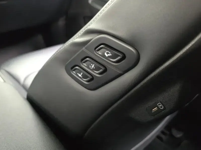 2022 Kia EV6 с пробегом 71 400 км