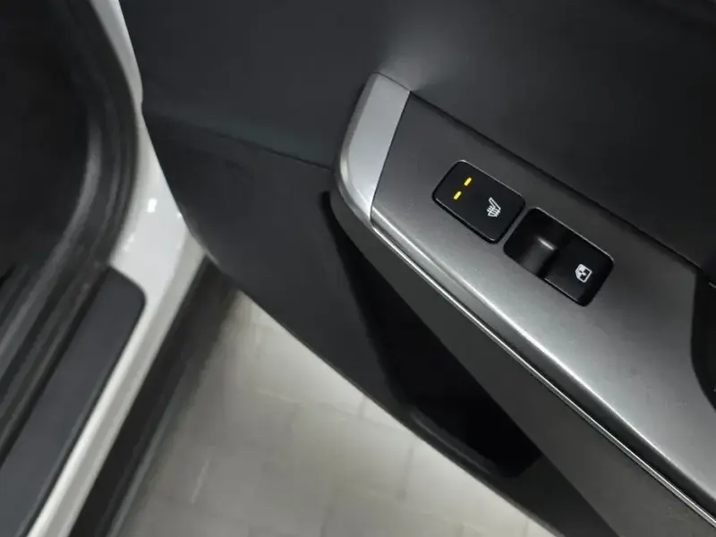 2022 Kia EV6 с пробегом 71 400 км