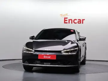 2022 Kia EV6 с пробегом 12 772 км