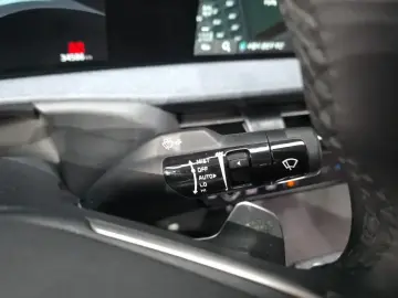 2022 Kia EV6 с пробегом 34 586 км