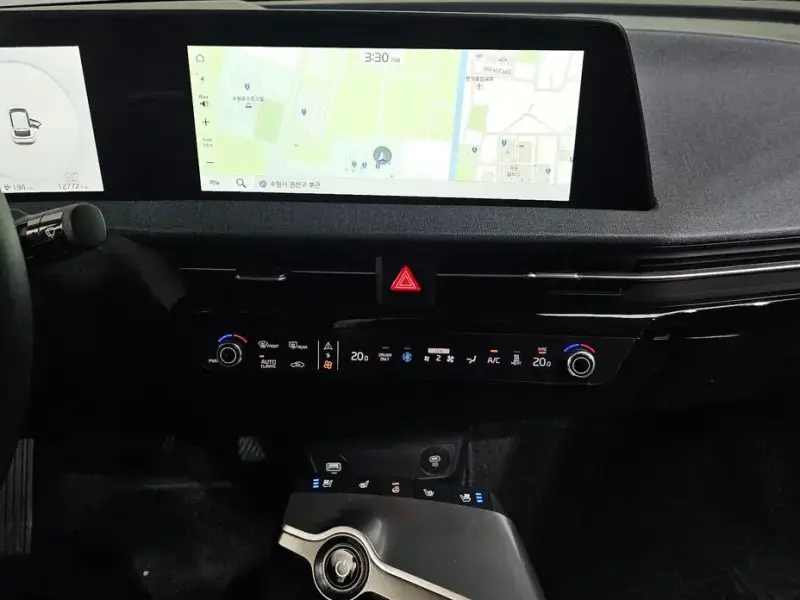 2022 Kia EV6 с пробегом 12 772 км