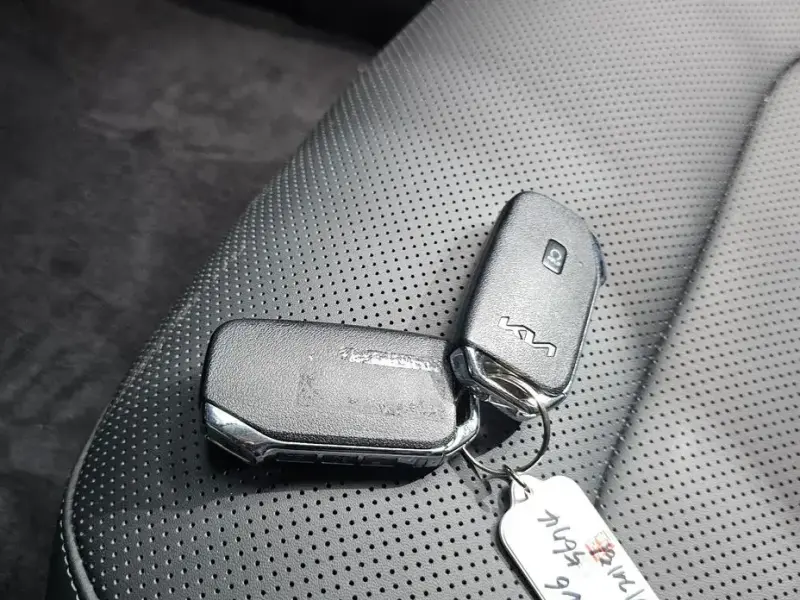 2022 Kia EV6 с пробегом 12 772 км