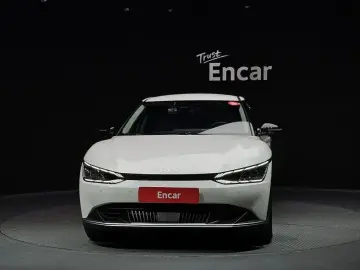 2024 Kia EV6 с пробегом 68 385 км