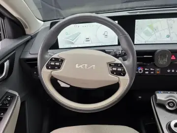 2023 Kia EV6 с пробегом 96 386 км
