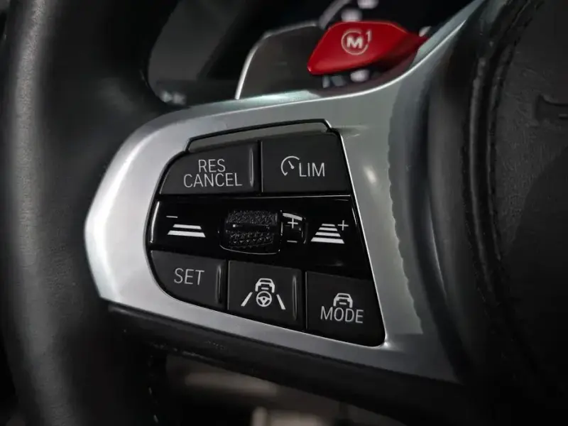 2022 BMW X6 M с пробегом 100 655 км