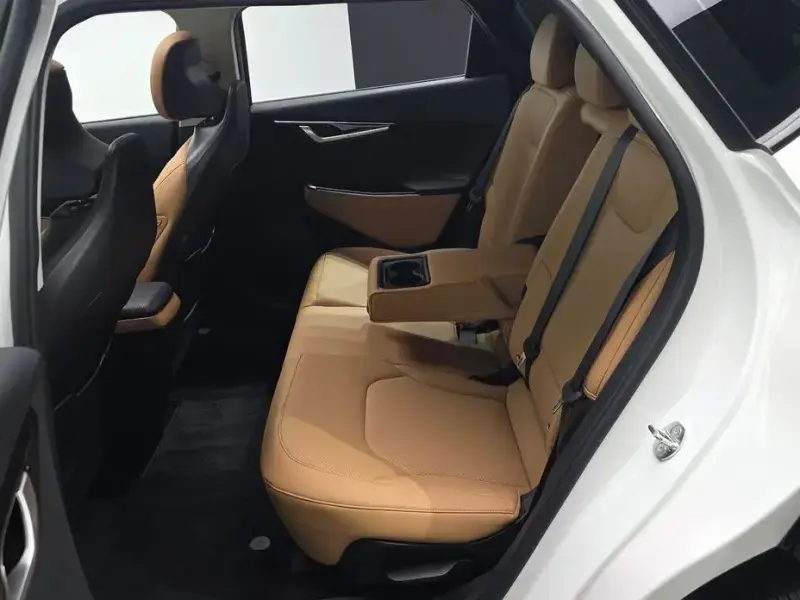2023 Kia EV6 с пробегом 31 452 км