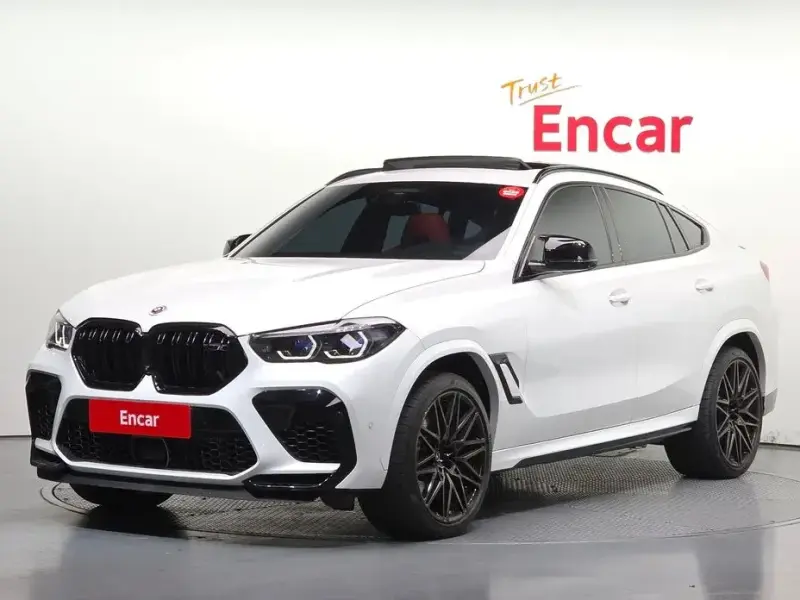 2023 BMW X6 M с пробегом 45 377 км