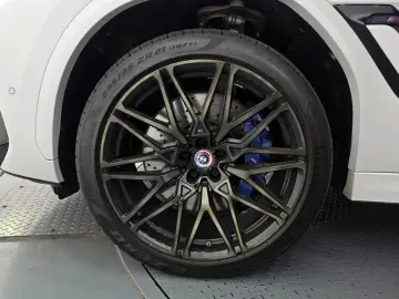 2023 BMW X6 M с пробегом 45 377 км