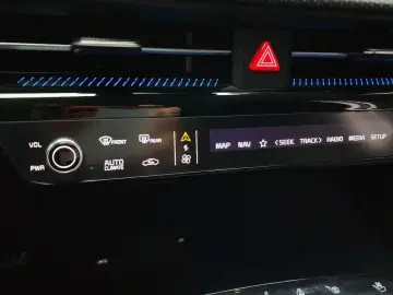 2023 Kia EV6 с пробегом 52 151 км