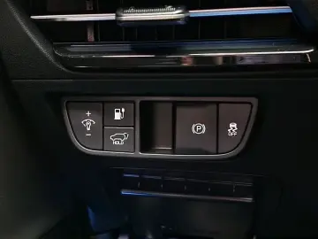 2023 Kia EV6 с пробегом 52 151 км