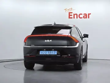 2023 Kia EV6 с пробегом 53 183 км