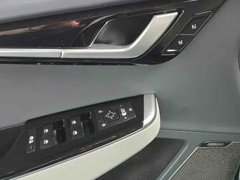 2023 Kia EV6 с пробегом 53 183 км