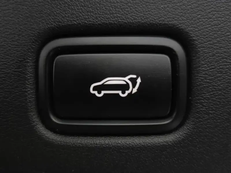 2023 Kia EV6 с пробегом 53 183 км