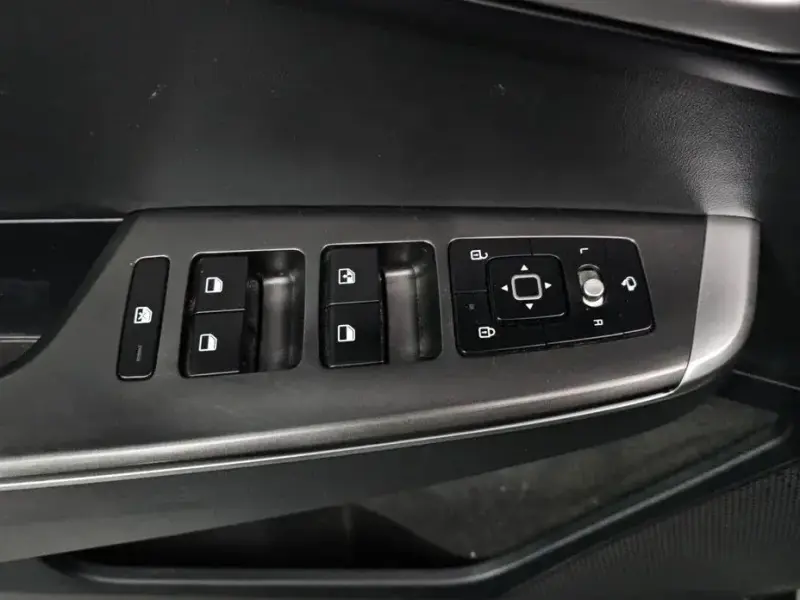 2022 Kia EV6 с пробегом 80 959 км