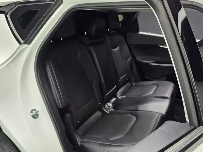 2024 Kia EV6 с пробегом 34 890 км